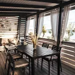 Rasin Mobile Homes פאקוסטאן