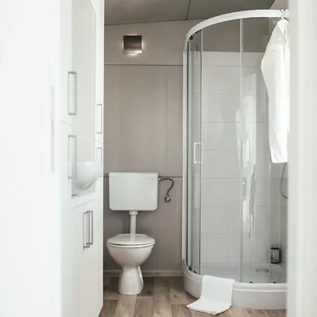 Rasin Mobile Homes 펜션