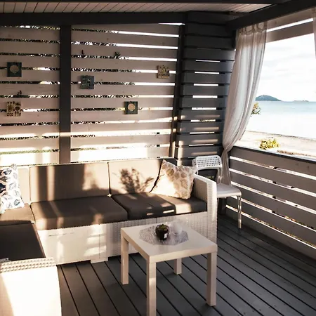 Rasin Mobile Homes Tatil Evi