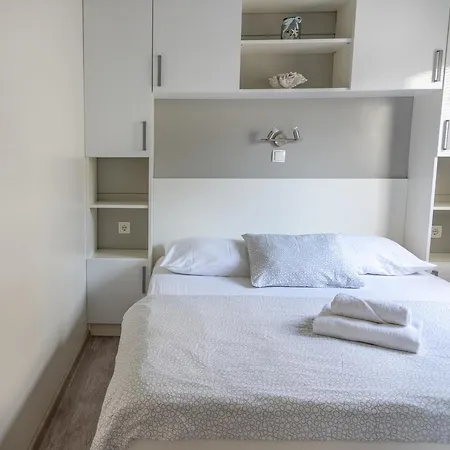 Holiday home Rasin Mobile Homes *